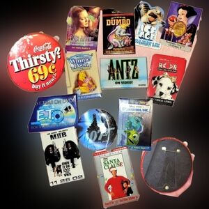 Vtg Y2K era 13 blockbuster movie promotional movie buttons lapel pins bundle